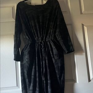 Chic Black Camouflage Dress unizet   Size 3